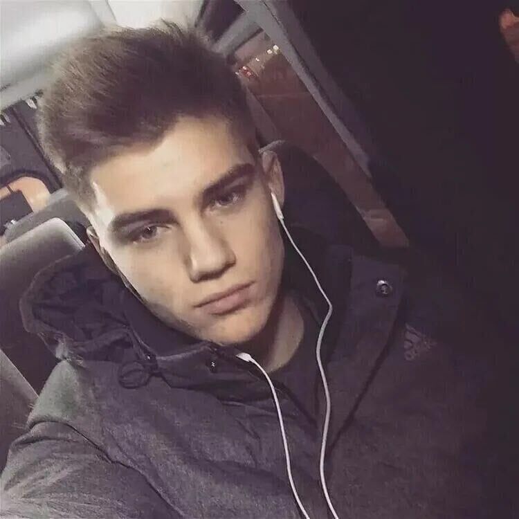 ���� 42689221 ����� ������, 22 ����, ���� ���������� � ������