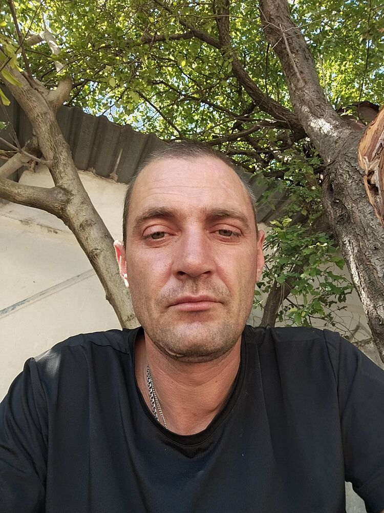  54227621  Grigory, 36 ,    