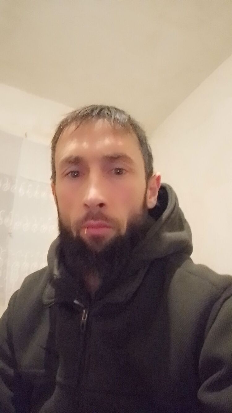  49142091  , 34 ,    
