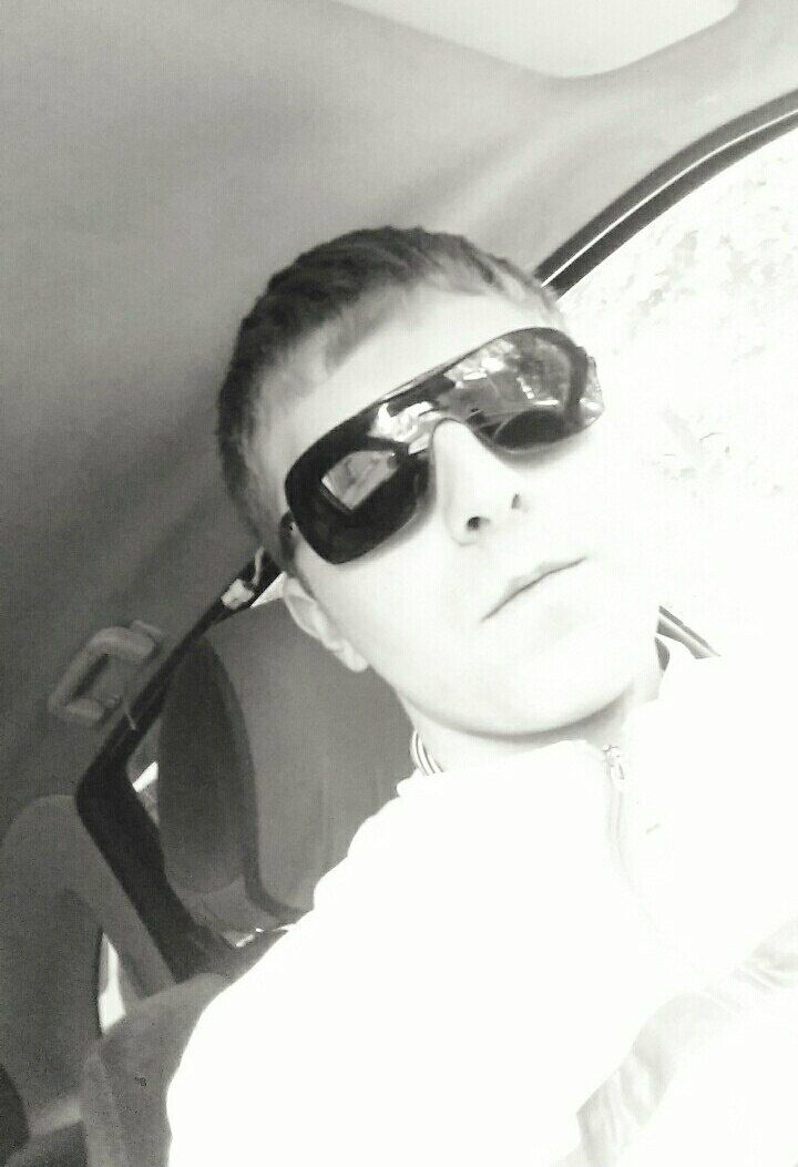  42178661  , 33 ,    