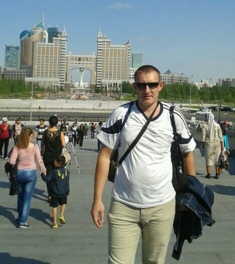  ,   Andrey, 39 ,   