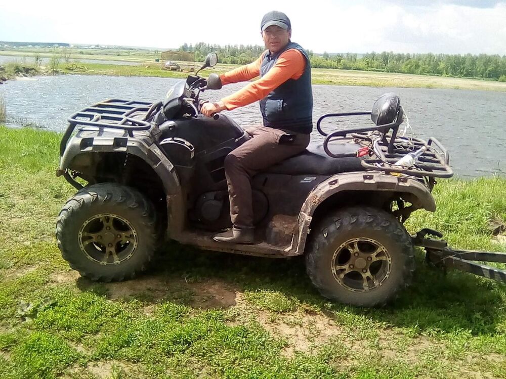 14227501  Urasik, 36 ,    