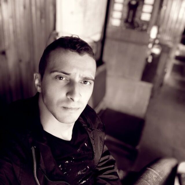  39179511  Boris, 30 ,    