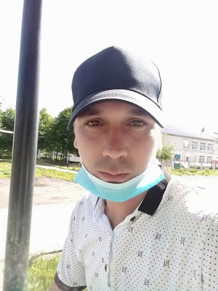  23604041  Andrei, 35 ,    