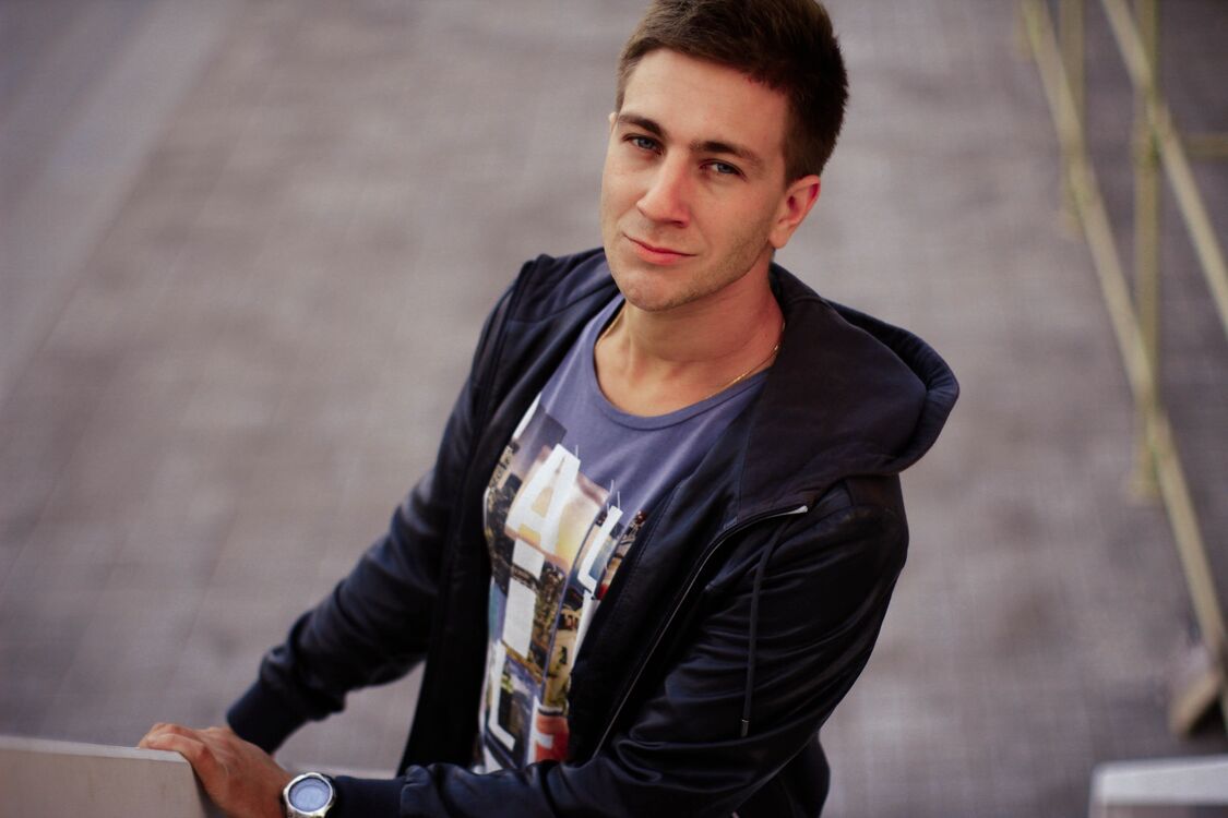 ���� 49384671 ������� �������, 32 ����, ���� ���������� � ������