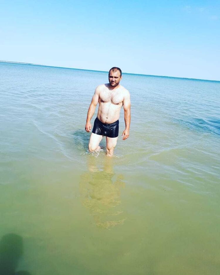  --,   Artem, 37 ,   , 