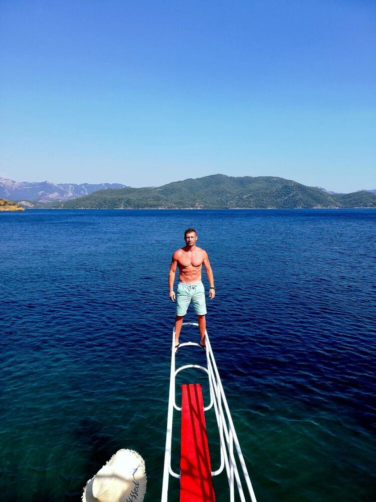 ���� 37522111 ������� Giorgi, 35 ���, ���� ���������� � �������