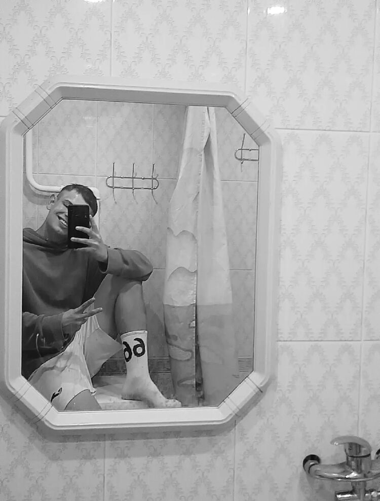  47873821  , 24 ,    