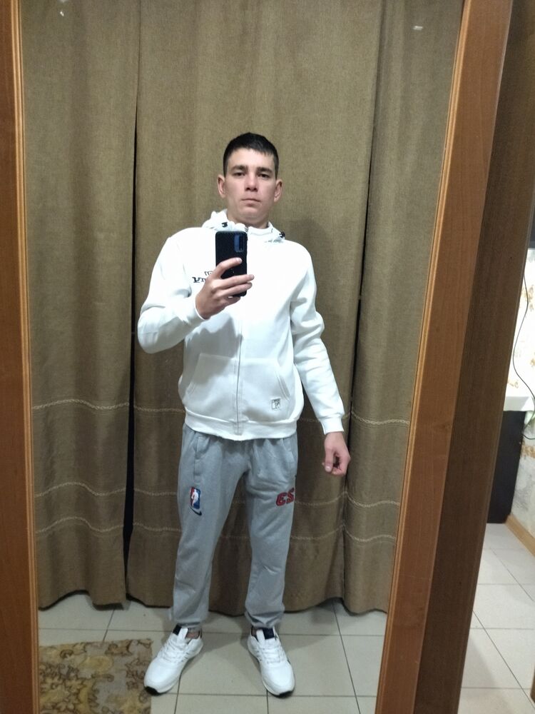  28905201  Valera, 29 ,     