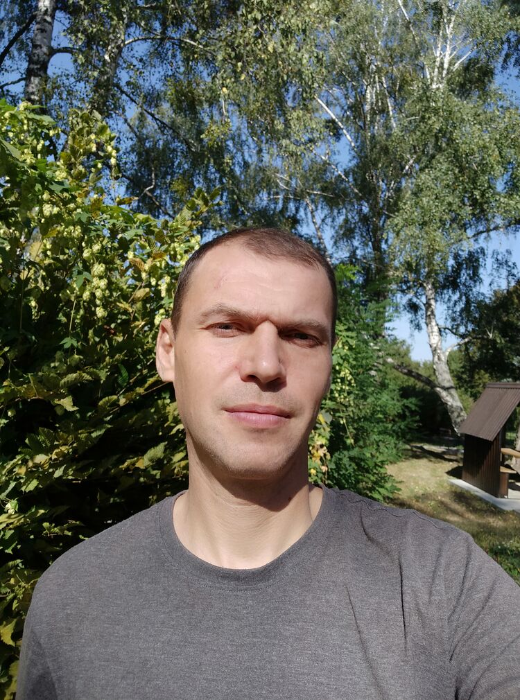  46083871  , 46 ,    