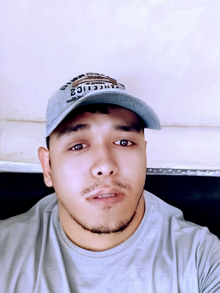  52590571  Anvar, 31 ,    