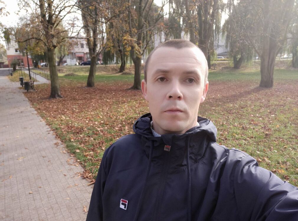  33872941  , 39 ,    