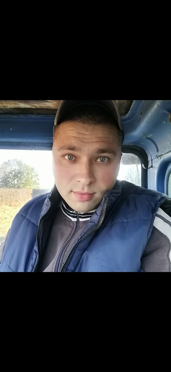  53521571  , 33 ,    