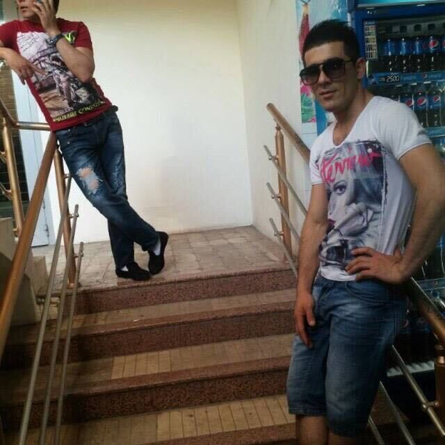  43956801  , 34 ,    