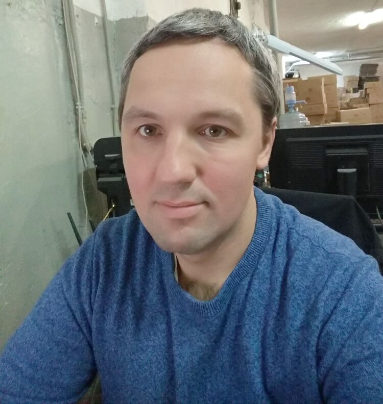  30094861  , 44 ,    