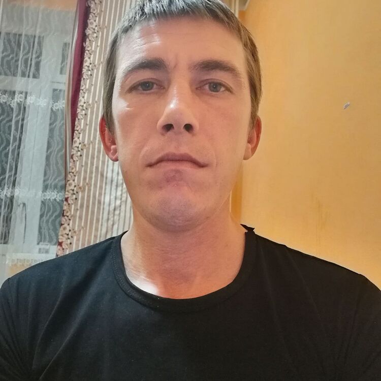  35679261  , 37 ,    
