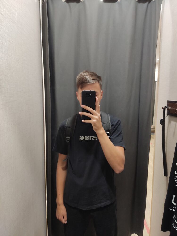  ,   Mikhail, 22 ,   ,   