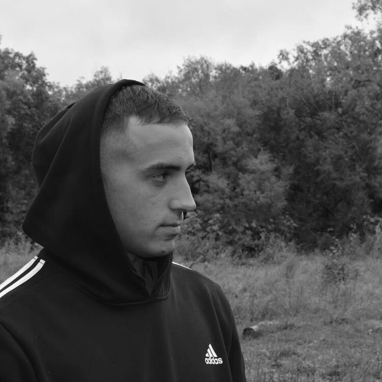  -,   , 28 ,   ,   