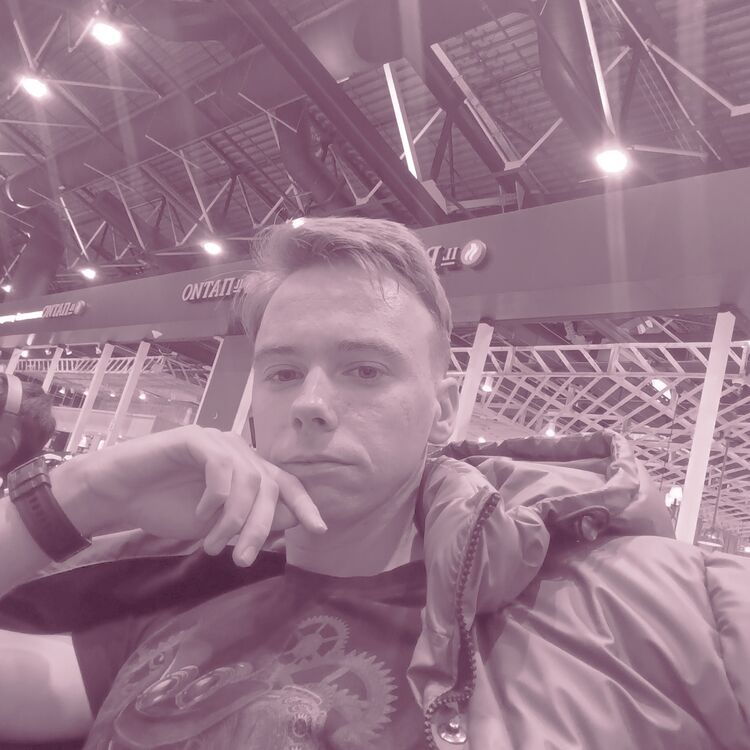  54719611  Daniel, 21 ,    