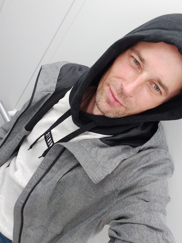  ,   Ghost, 43 ,   ,   