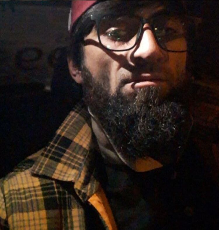  32608781  , 28 ,    New York City