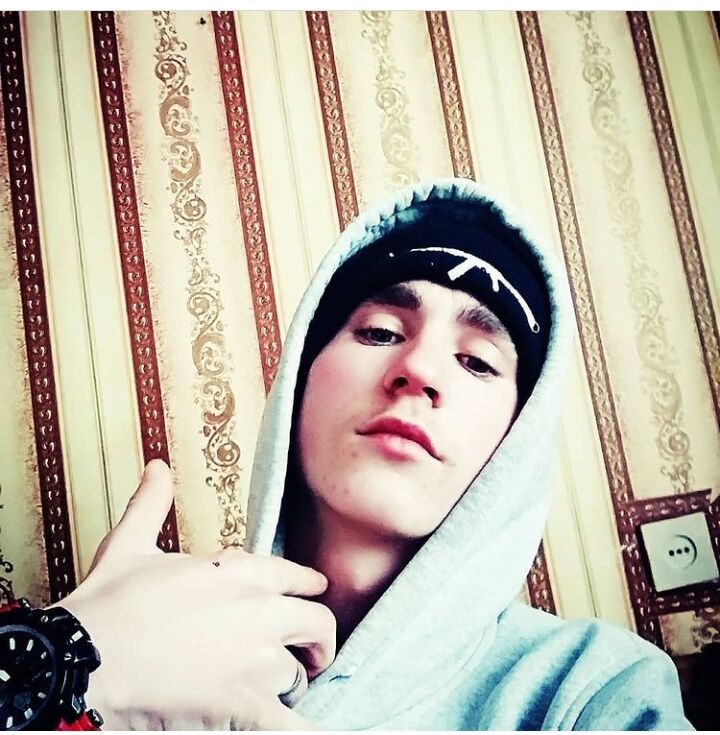  ,   , 24 ,   ,   
