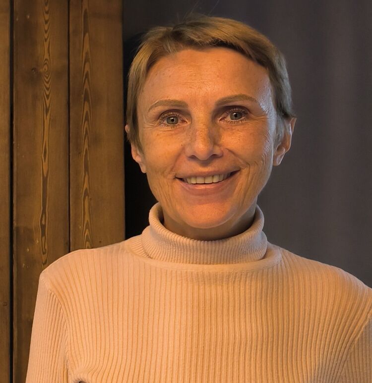 ���� 53357581 ������� �����, 61 ���, ���� ���������� � ����