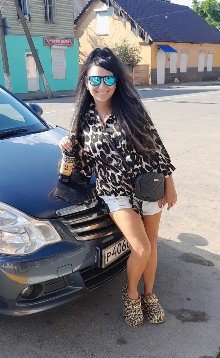  ,   IRINA, 58 ,   c 