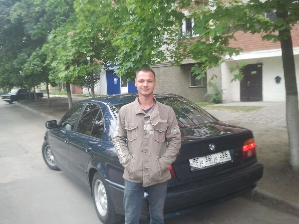  9843721  , 38 ,    