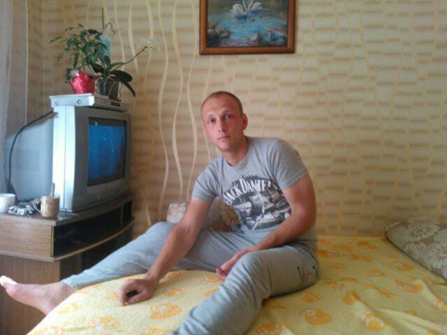  8357811  , 37 ,    