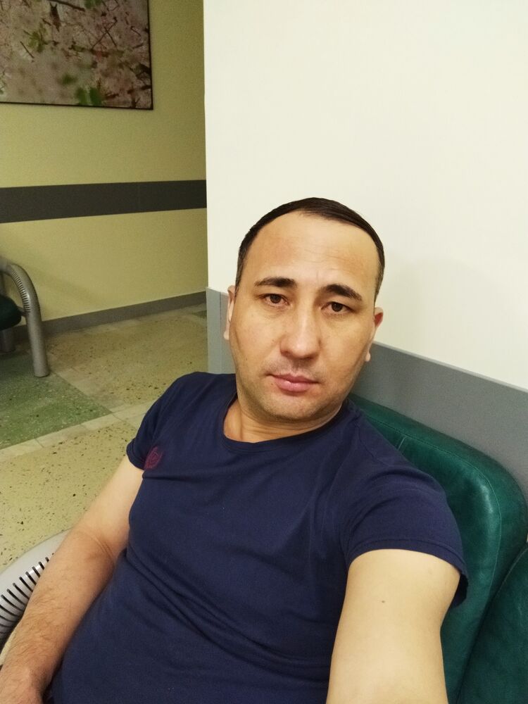  29469561  Maksat, 36 ,    
