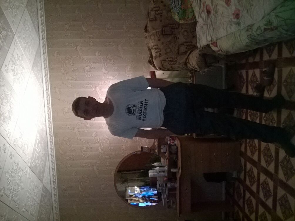  6928131  Evgenii, 42 ,    