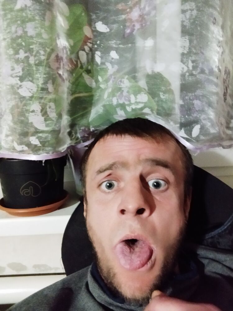 ���� 25721671 ������� ����, 42 ����, ���� ���������� � �����