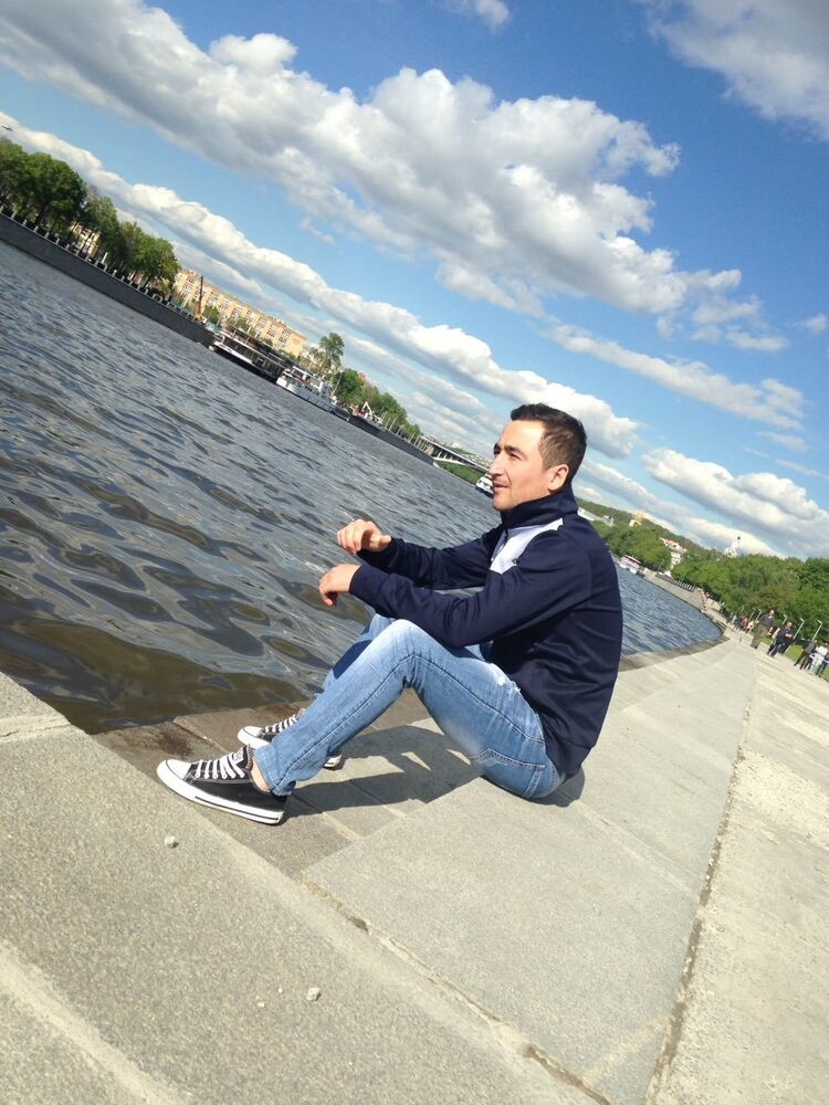  40693931  , 34 ,    -