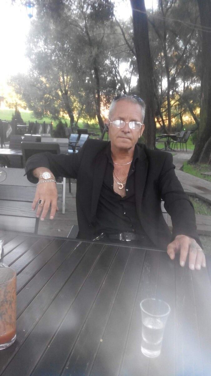  -,   , 60 ,     , c 