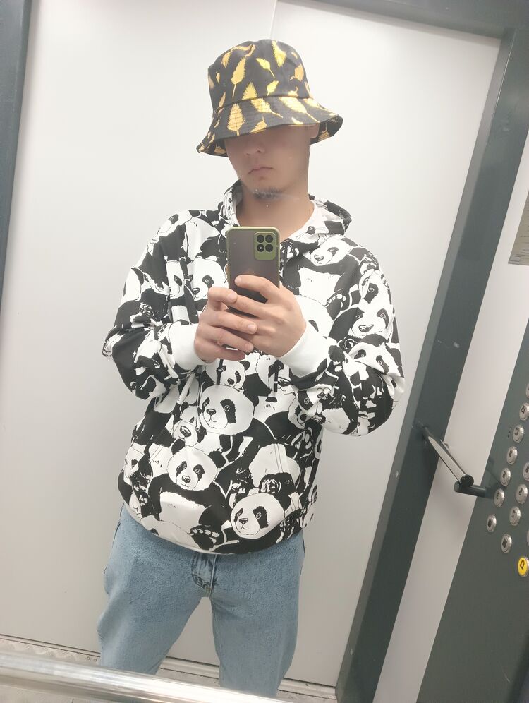  35245171  , 24 ,    