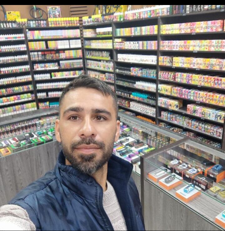  45737111  Remzi, 35 ,    