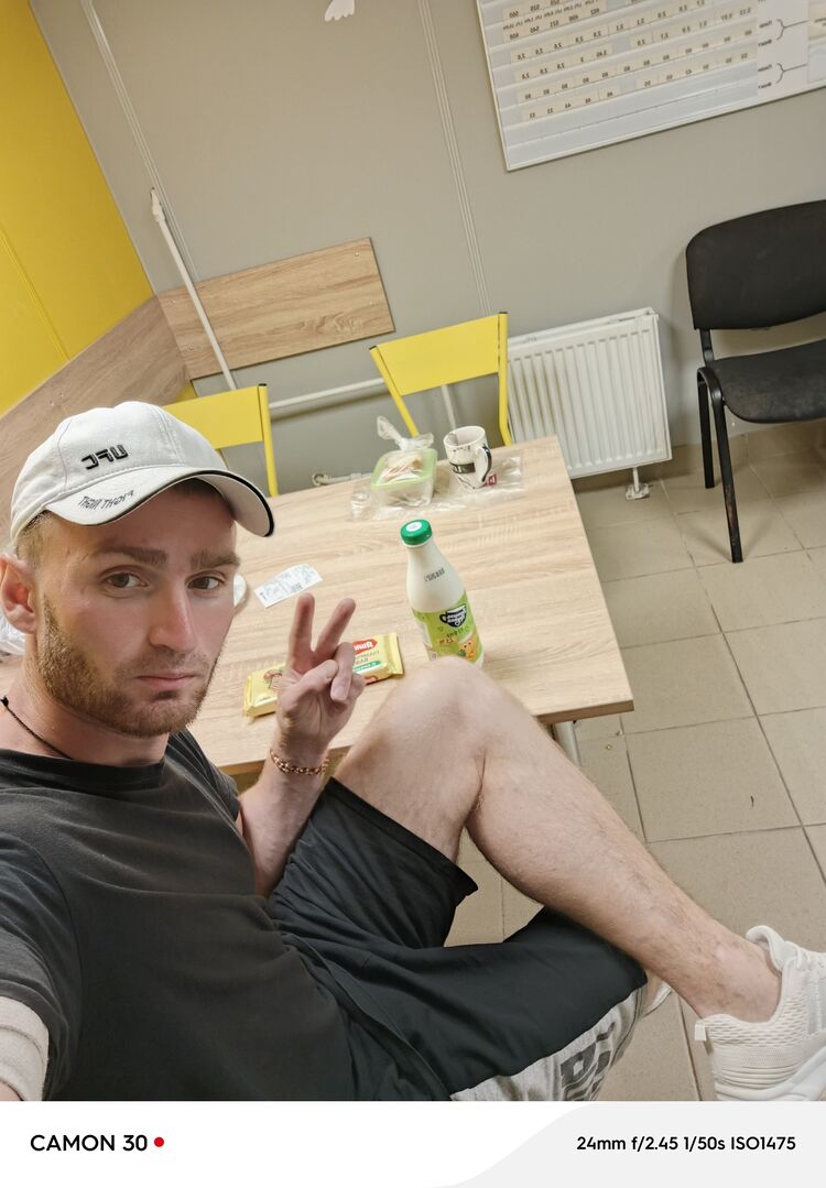  44662251  , 31 ,    -