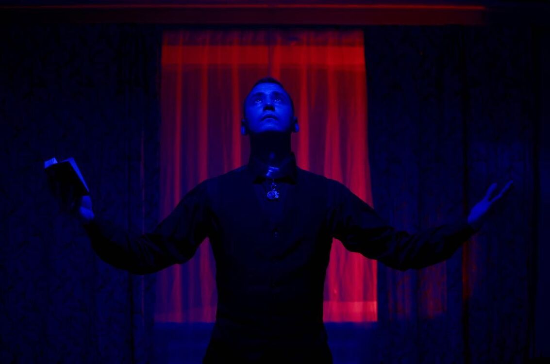  37763511  SusyA, 29 ,    