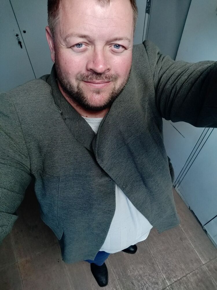  29198851  , 38 ,    