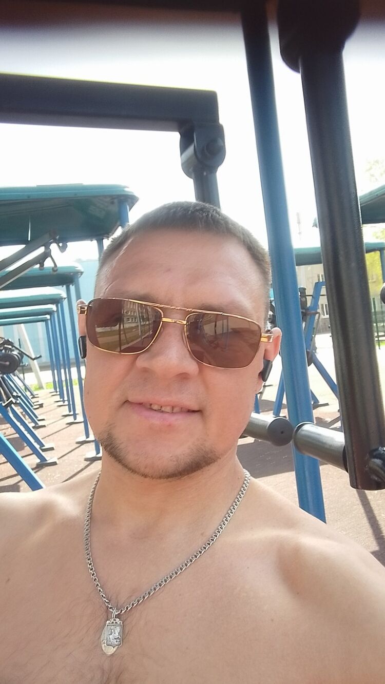  42648851  Ը, 39 ,    