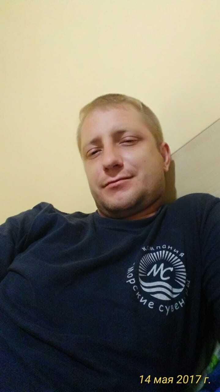  ,   Aliks, 40 ,   ,   