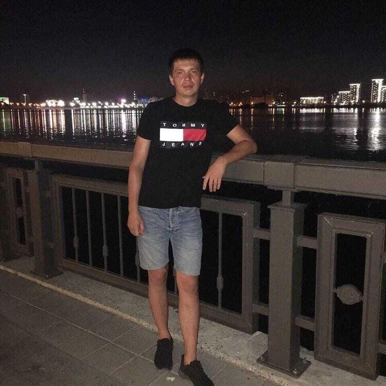  48285731  , 33 ,    