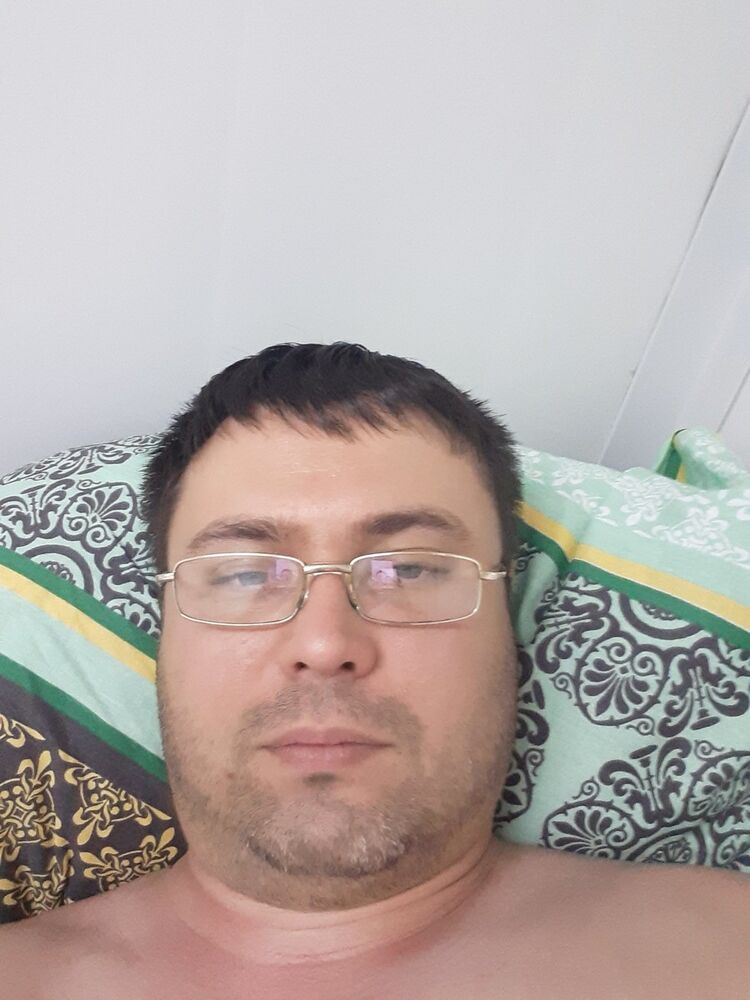  17829301  Skrizh, 37 ,     
