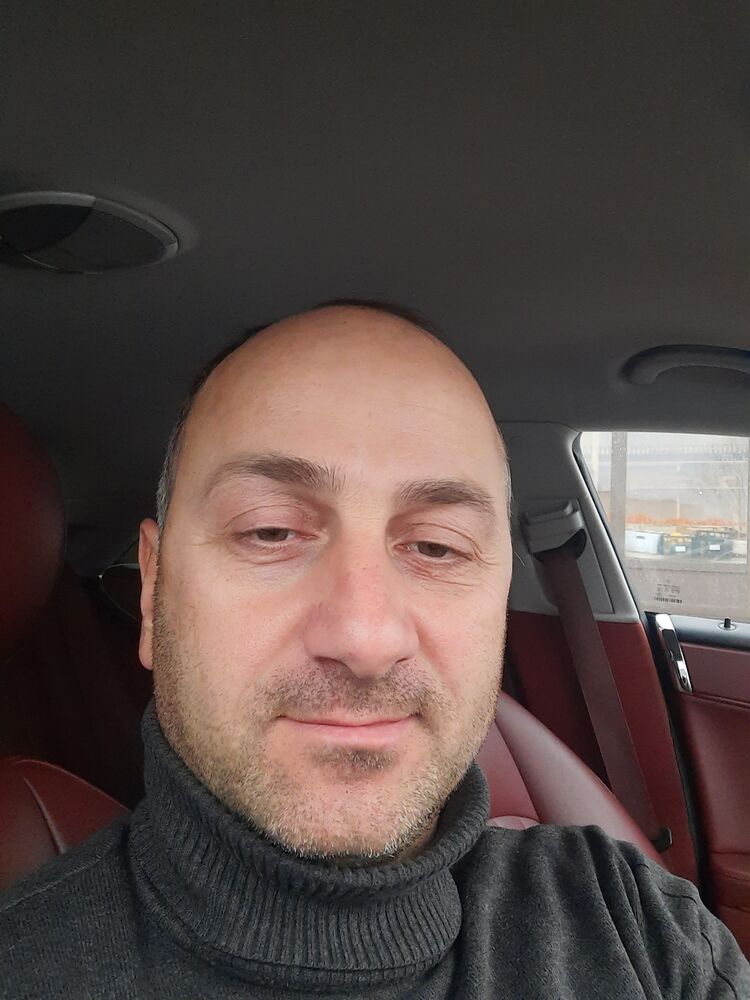  28088931  , 45 ,    