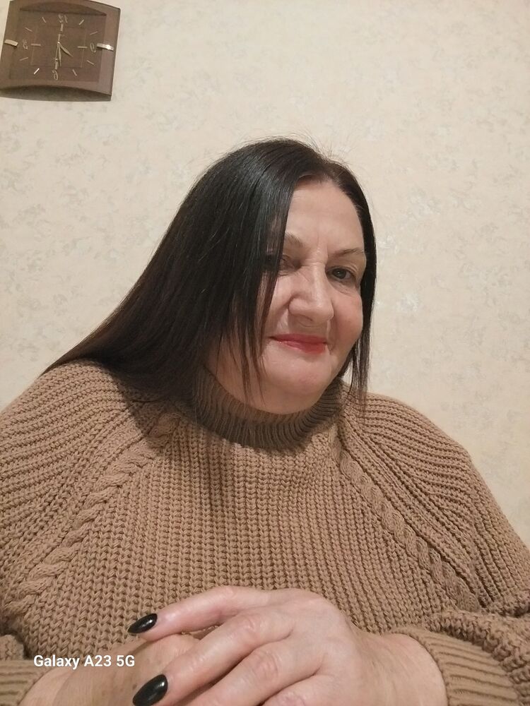  52902691  Valentina, 65 ,    