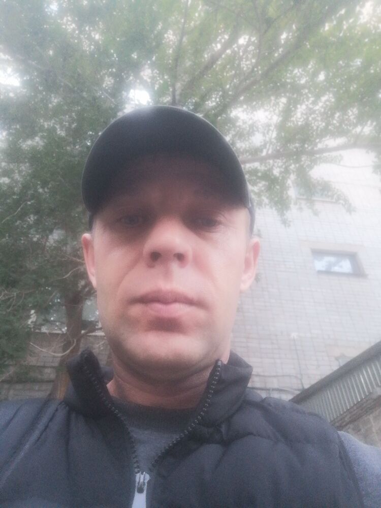  37747091  , 44 ,    
