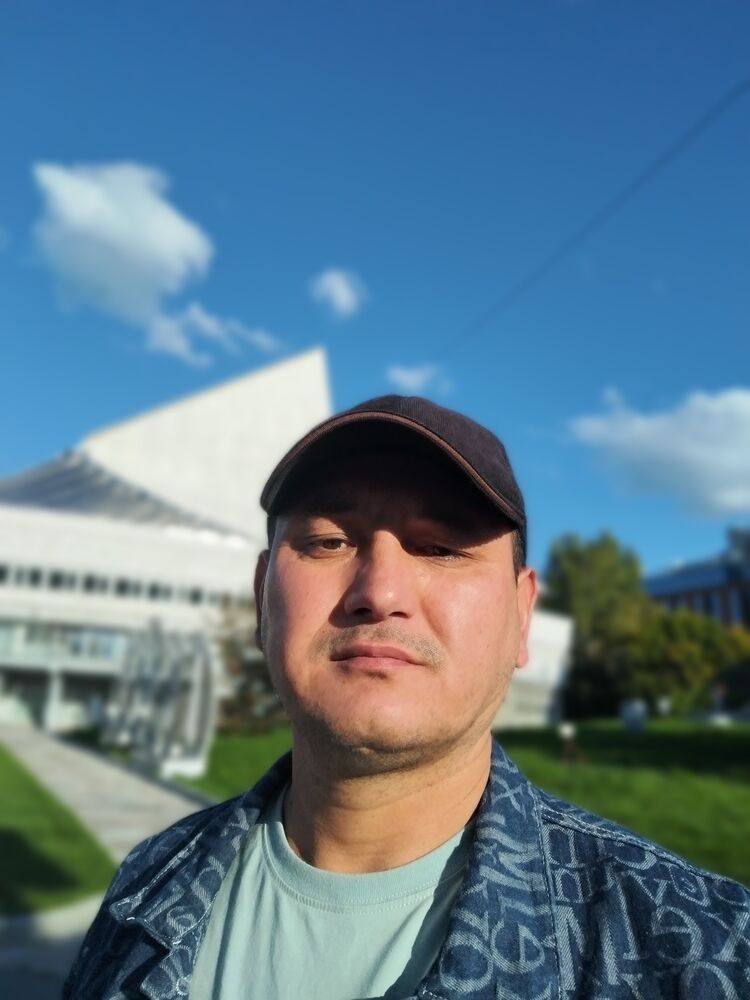  ,   Nozimjon, 37 ,   ,   
