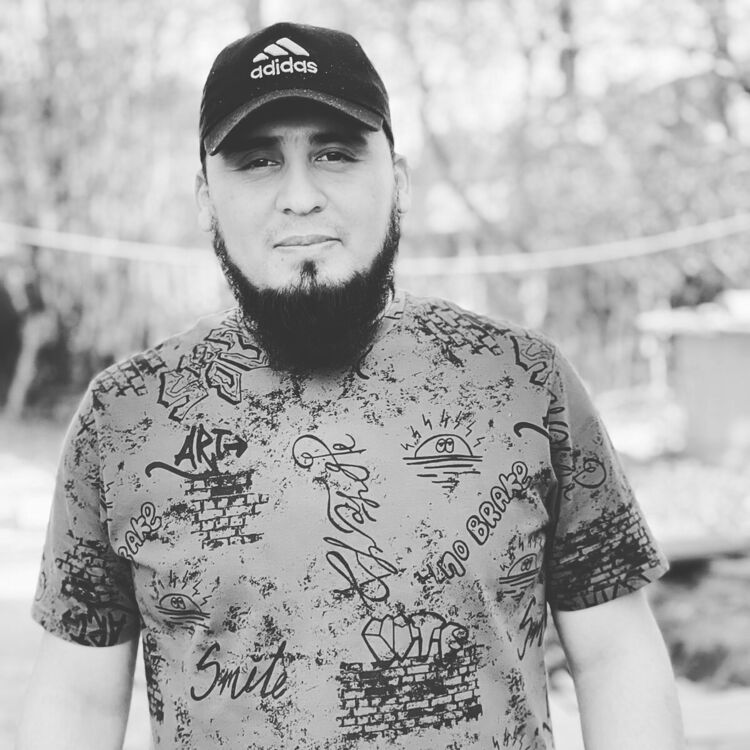  ,   Burik, 34 ,   ,   