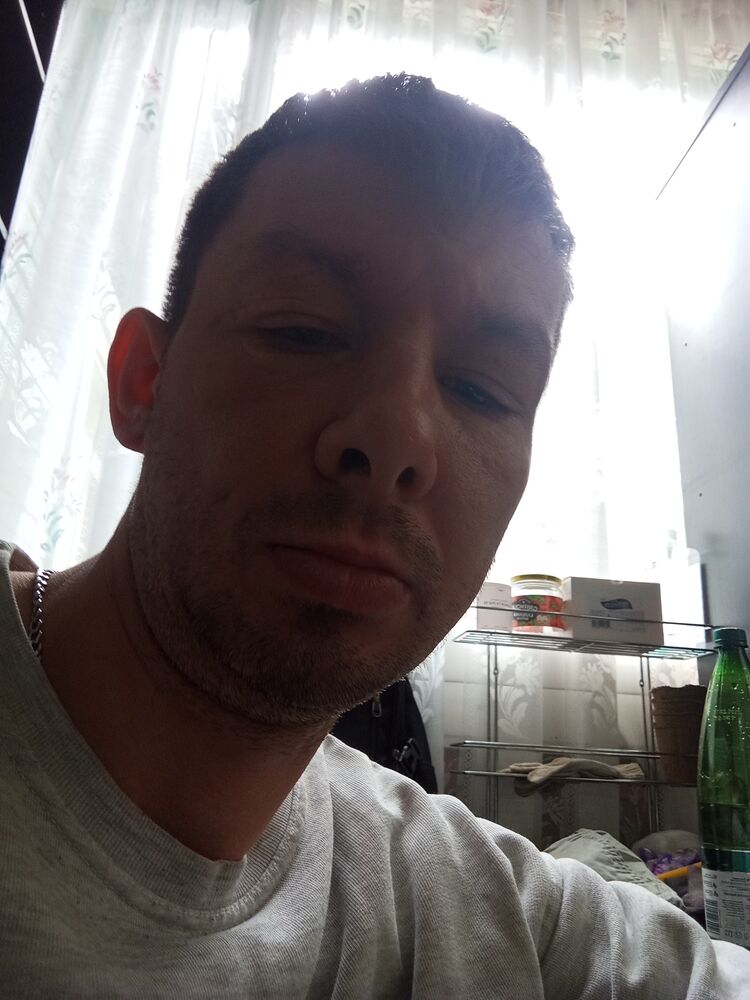  52084621  , 39 ,    